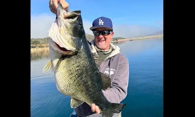 San Diego angler lands record bass after late-night poker game
