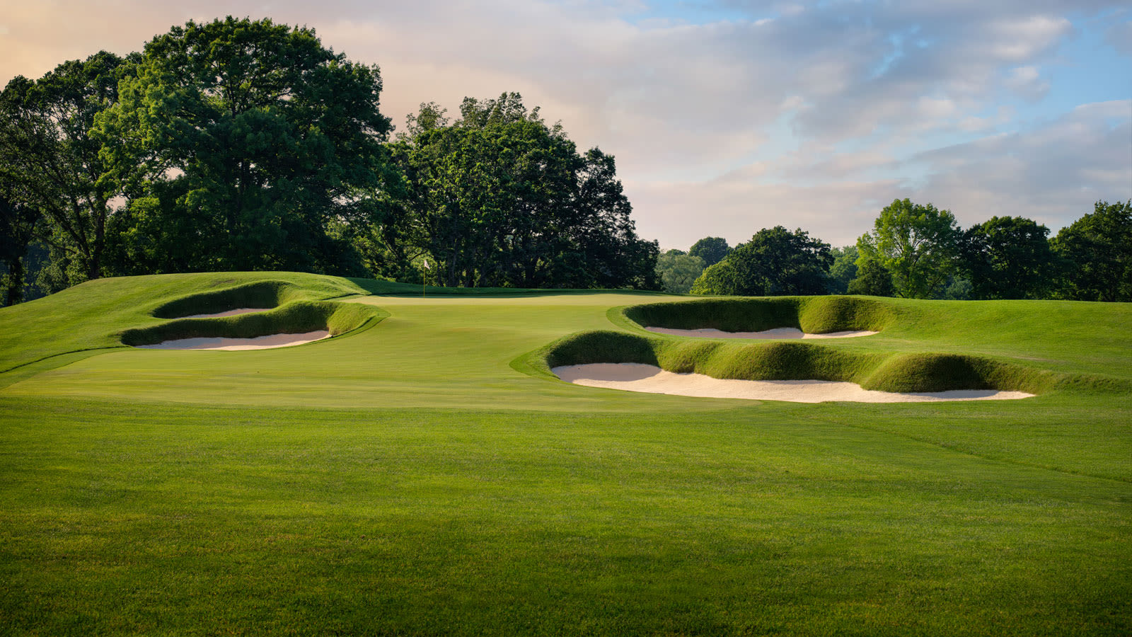 America's 100 Greatest Golf Courses
